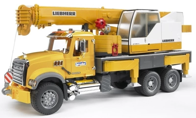 Bruder 2818 Kraanwagen Mack-Granite + Liebherr Telescoopkraan